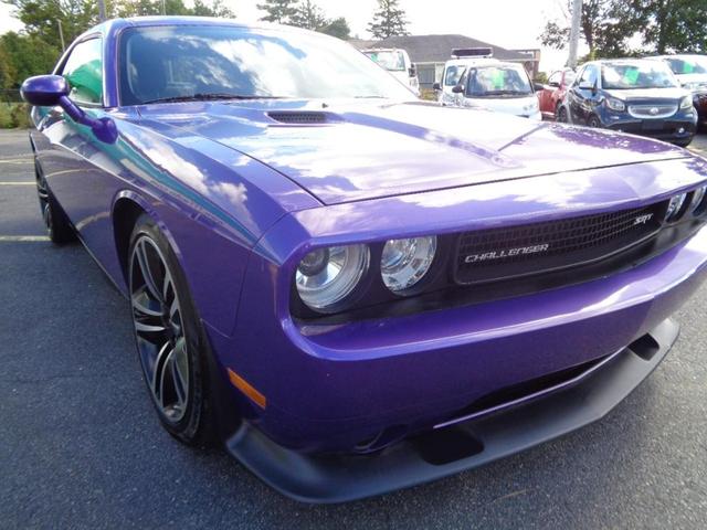 Photo of 2013 Purple Dodge Challenger