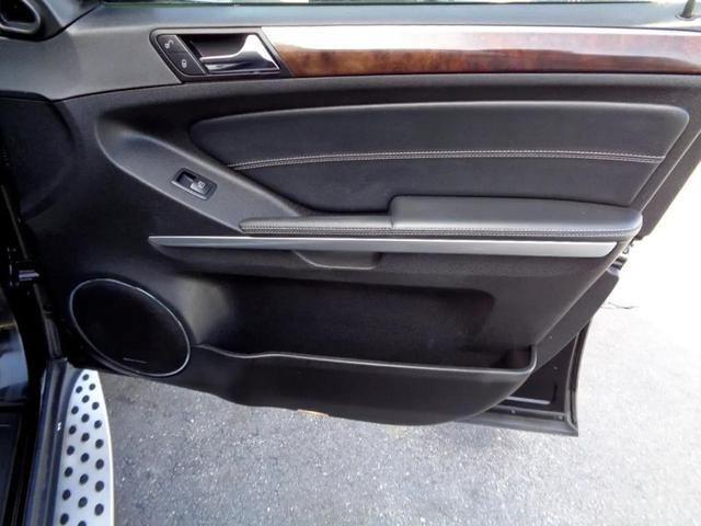 Photo of 2012 Black Mercedes-Benz GL-Class