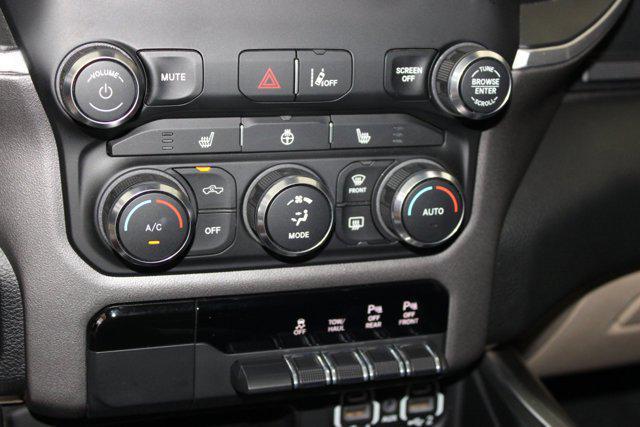 Photo of 2021 Diamond Black Crystal Pearlcoat RAM 1500