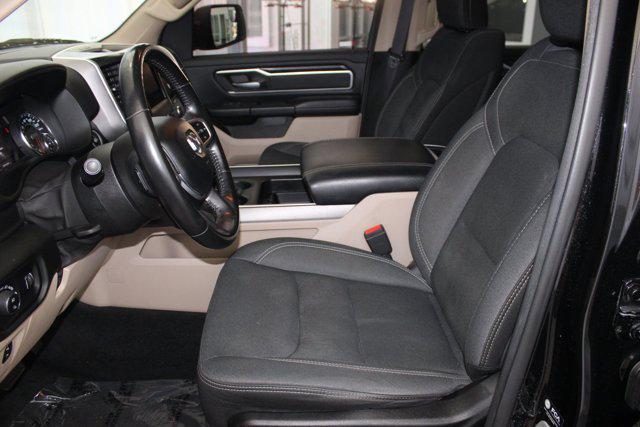 Photo of 2021 Diamond Black Crystal Pearlcoat RAM 1500