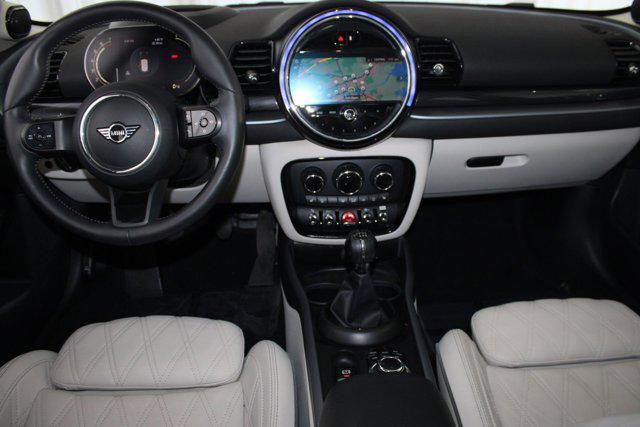 Photo of 2022 Island Blue Metallic MINI Clubman