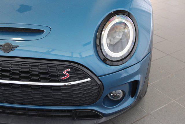 Photo of 2022 Island Blue Metallic MINI Clubman