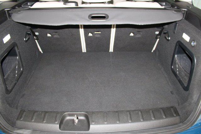 Photo of 2022 Island Blue Metallic MINI Clubman