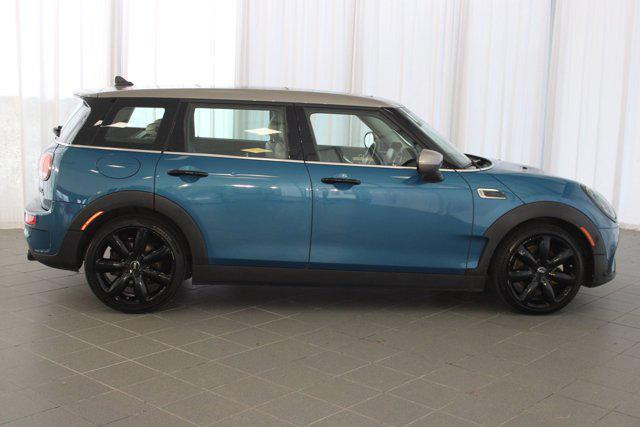 Photo of 2022 Island Blue Metallic MINI Clubman
