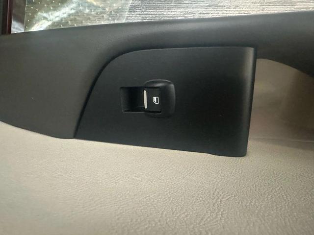 Photo of 2018 Burgundy Velvet Metallic Tinted Clearcoat Lincoln MKX