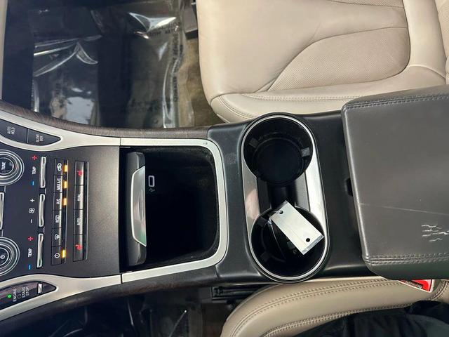 Photo of 2018 Burgundy Velvet Metallic Tinted Clearcoat Lincoln MKX