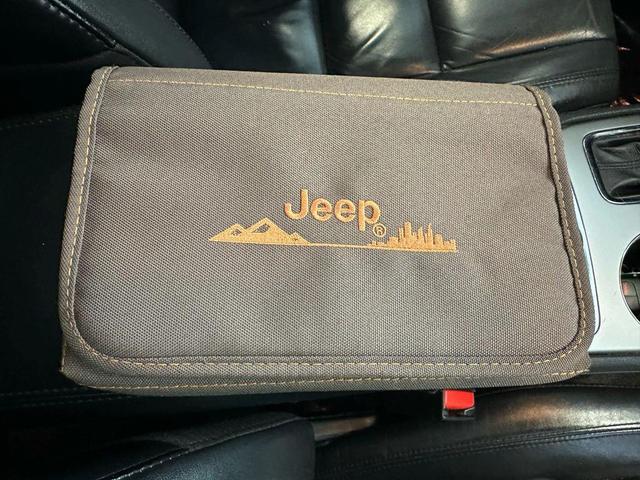 Photo of 2018 Billet Silver Metallic Clearcoat Jeep Grand Cherokee