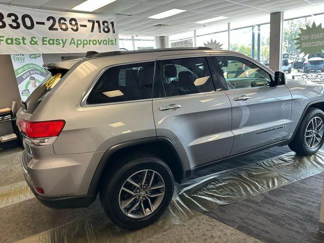 Photo of 2018 Billet Silver Metallic Clearcoat Jeep Grand Cherokee