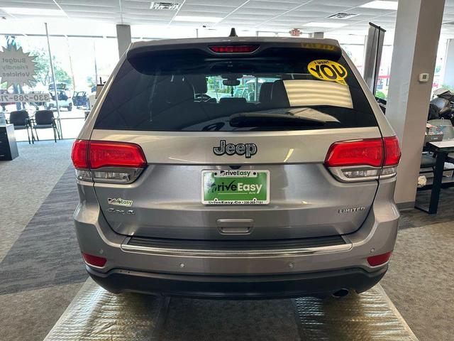 Photo of 2018 Billet Silver Metallic Clearcoat Jeep Grand Cherokee