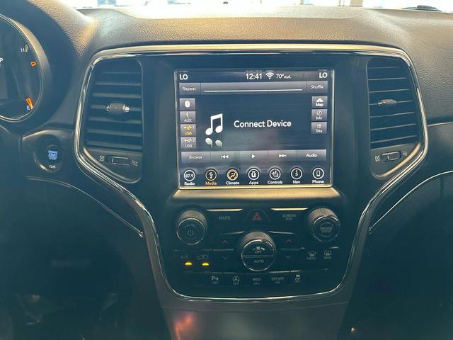 Photo of 2018 Billet Silver Metallic Clearcoat Jeep Grand Cherokee
