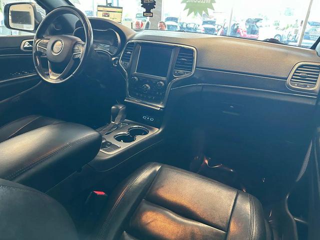 Photo of 2018 Billet Silver Metallic Clearcoat Jeep Grand Cherokee