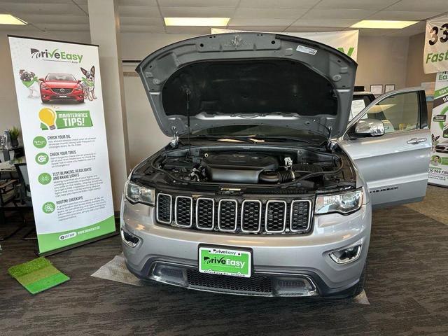 Photo of 2018 Billet Silver Metallic Clearcoat Jeep Grand Cherokee