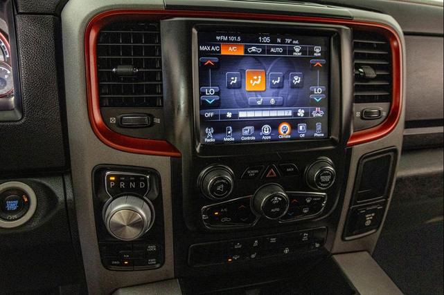 Photo of 2016 Brilliant Black Crystal Pearlcoat RAM 1500
