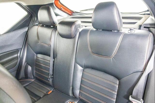 Photo of 2019 Cayenne Red Metallic Nissan Kicks