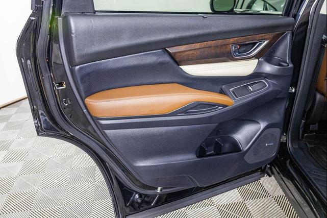 Photo of 2020 Crystal Black Silica Subaru Ascent