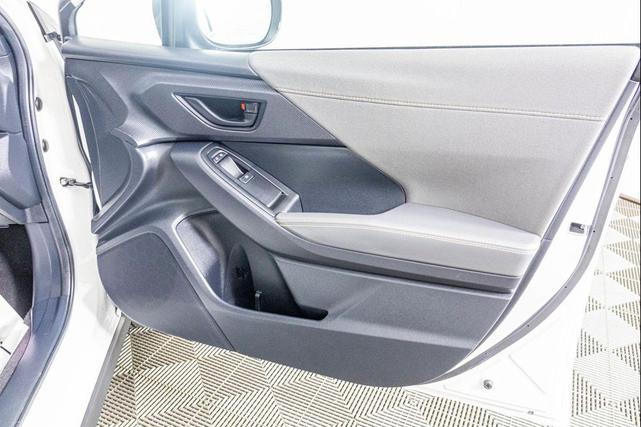 Photo of 2025 Crystal White Pearl Subaru Crosstrek
