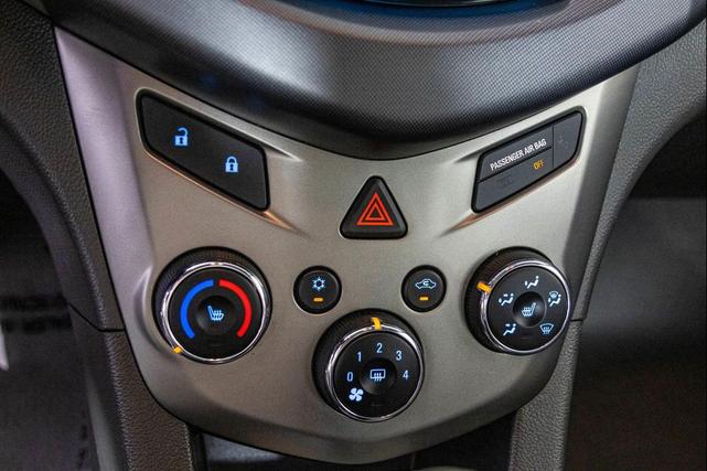 Photo of 2013 Silver Ice Metallic Chevrolet Sonic