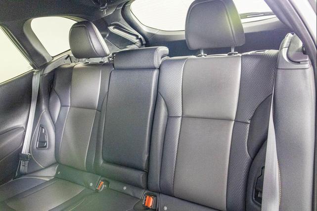 Photo of 2024 Ice Silver Metallic Subaru Outback