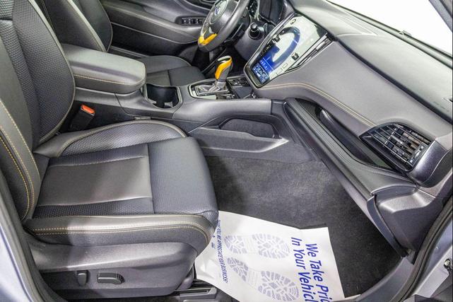 Photo of 2024 Ice Silver Metallic Subaru Outback