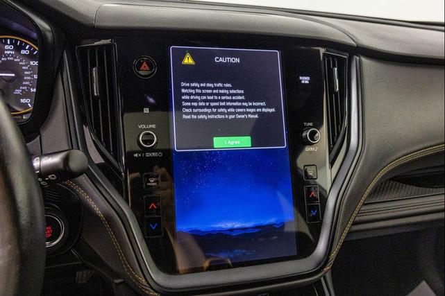 Photo of 2024 Ice Silver Metallic Subaru Outback
