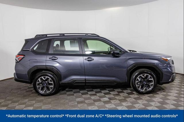 Photo of 2025 Magnetite Gray Metallic Subaru Forester