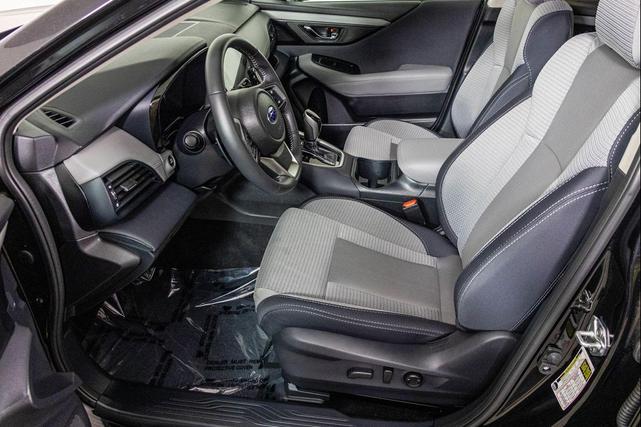 Photo of 2025 Crystal Black Silica Subaru Outback