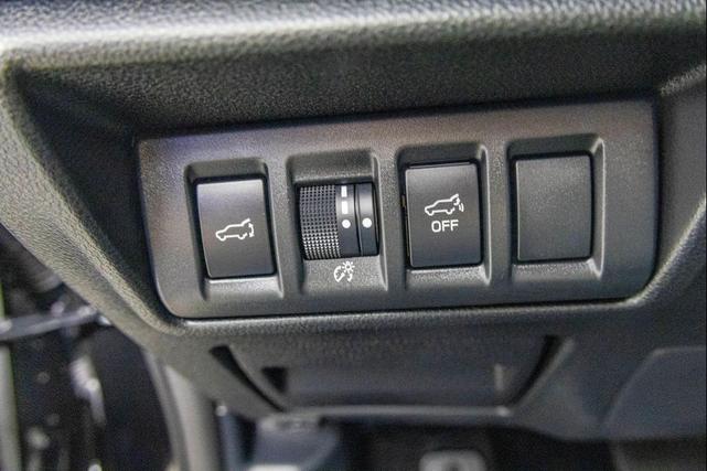 Photo of 2025 Crystal Black Silica Subaru Outback