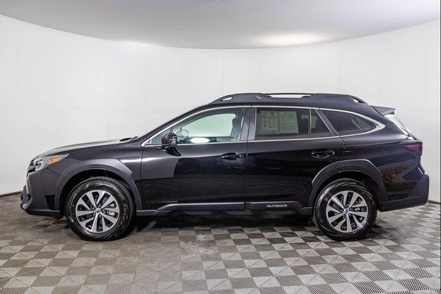 Photo of 2025 Crystal Black Silica Subaru Outback