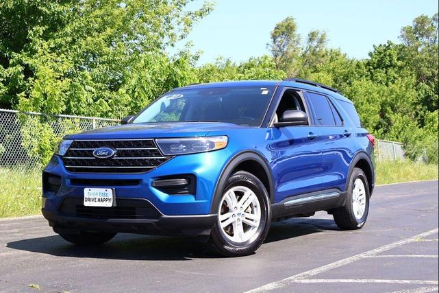 Photo of 2021 Atlas Blue Metallic Ford Explorer