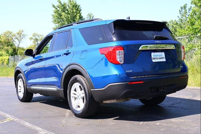 Photo of 2021 Atlas Blue Metallic Ford Explorer
