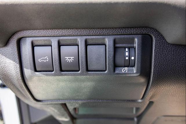 Photo of 2025 Crystal White Pearl Subaru Ascent