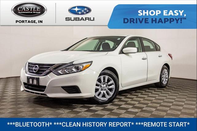 Photo of 2018 Glacier White Nissan Altima