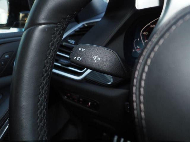 Photo of 2023 Black Sapphire Metallic BMW X5