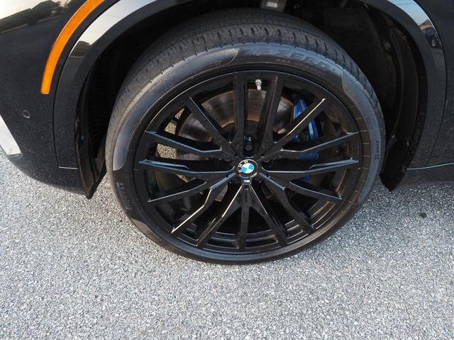 Photo of 2023 Black Sapphire Metallic BMW X5