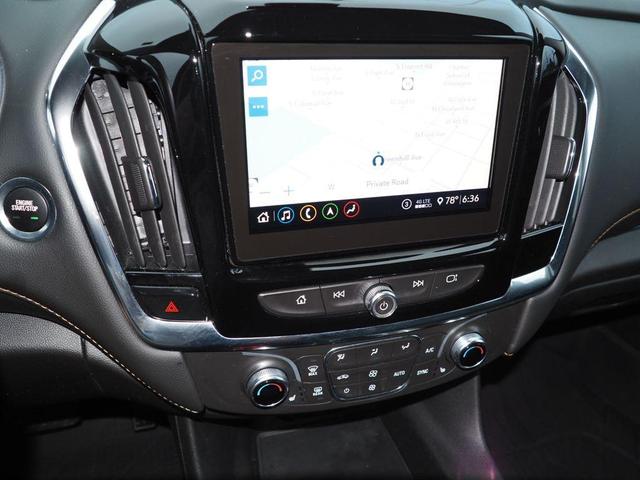Photo of 2021 Mosaic Black Metallic Chevrolet Traverse