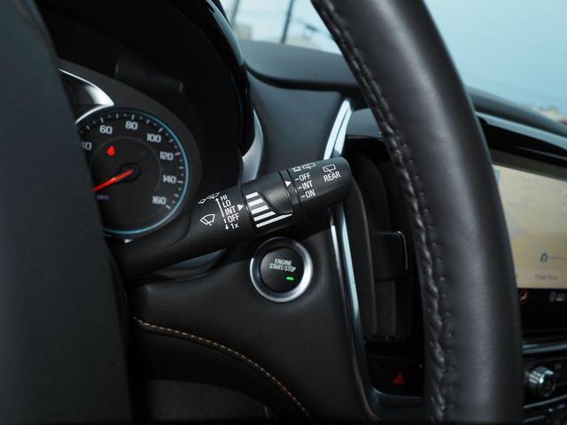 Photo of 2021 Mosaic Black Metallic Chevrolet Traverse