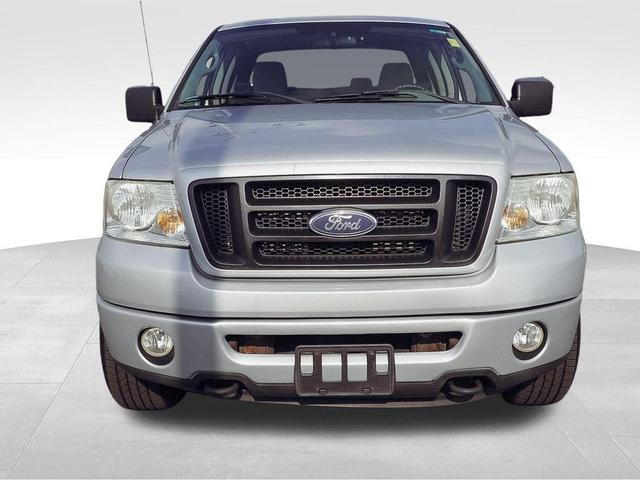 Photo of 2007 Silver Clearcoat Metallic Ford F-150