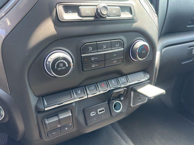 Photo of 2025 Summit White Chevrolet Silverado 2500