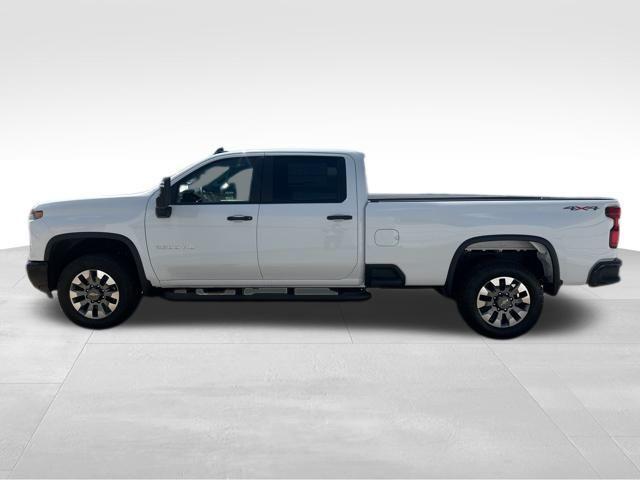 Photo of 2025 Summit White Chevrolet Silverado 2500