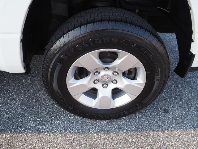 Photo of 2022 Bright White Clearcoat RAM 1500