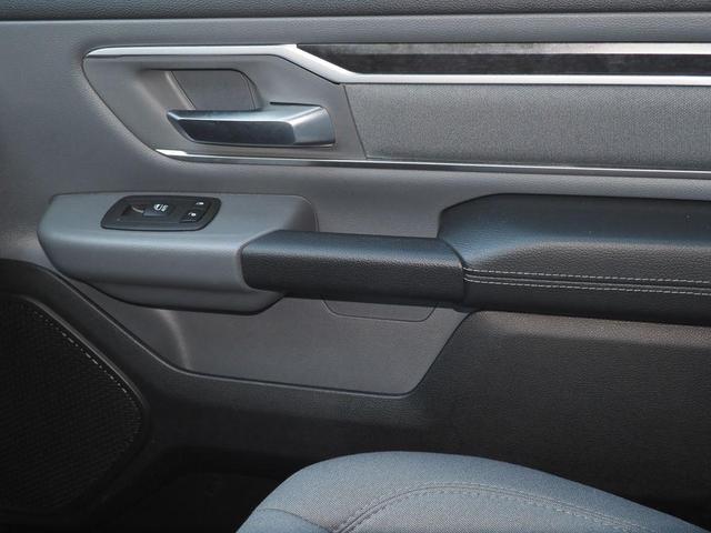 Photo of 2022 Bright White Clearcoat RAM 1500