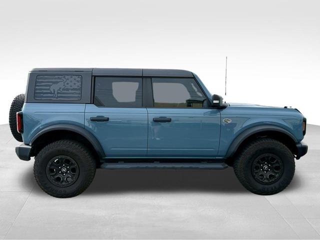 Photo of 2022 Cactus Green / Gray Ford Bronco