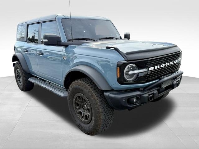 Photo of 2022 Cactus Green / Gray Ford Bronco