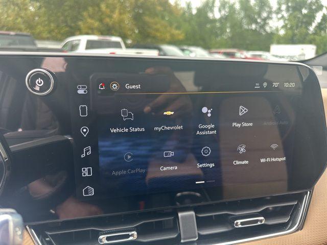 Photo of 2026 Polar White Chevrolet Equinox
