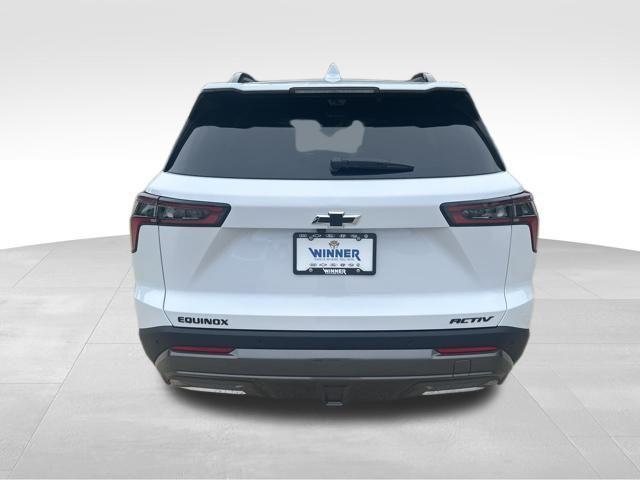 Photo of 2026 Polar White Chevrolet Equinox