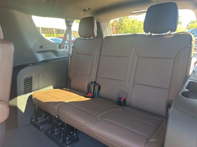 Photo of 2026 Lakeshore Blue Metallic Chevrolet Suburban