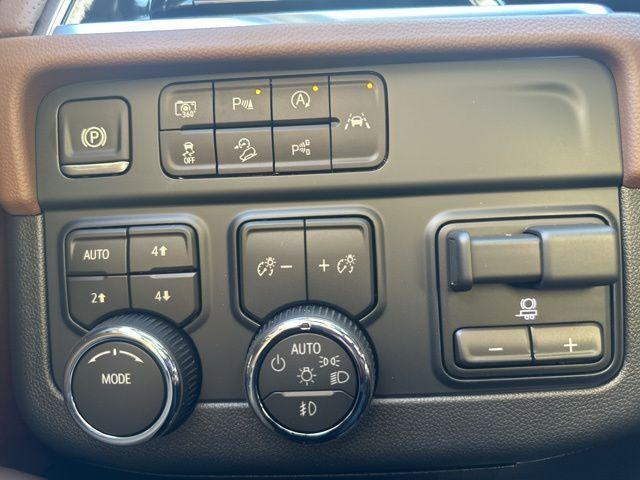 Photo of 2026 Lakeshore Blue Metallic Chevrolet Suburban
