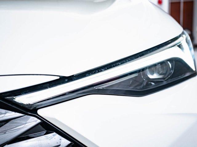 Photo of 2025 Platinum White Pearl Acura ADX
