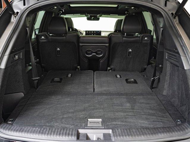 Photo of 2023 Majestic Black Pearl Acura MDX