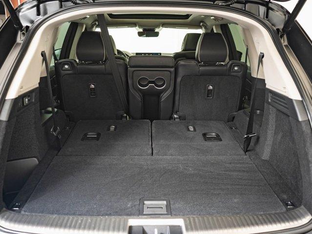 Photo of 2023 Majestic Black Pearl Acura MDX